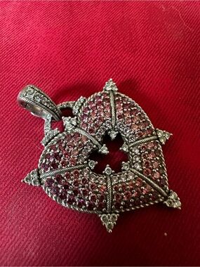 Judith ripka heart pendant
